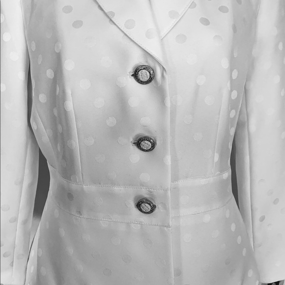 🌺JOHN MEYER🌺LILY WHITE SKIRT SUIT🌺🌺 - Picture 5 of 8